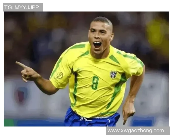 球场上的风采与魅力 足球明星的外貌特点与个人魅力解析