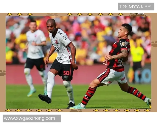 天下足球十大球星荣耀时刻合影 突显足坛传奇风采与辉煌成就